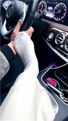 【晚晚】臭棉袜脚勾引专车司机 JS260131-12