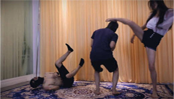 〖H.P.L栖心之栈〗—芷晴反擒两杀手