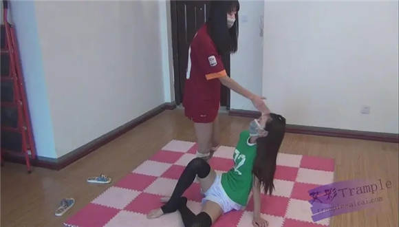 ★lulu和甜儿★女女28-剧情片 造谣的下场 G-NV-118