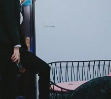 【晨沐】白领脏小白鞋踩踏喂食 bf8615