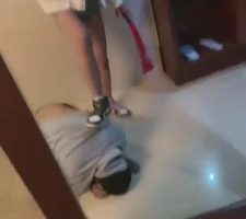 【沐清忧】AJ鞋白棉袜羞辱脚下奴 bf10196