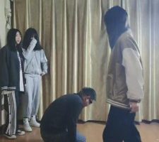 【最抗揍M】群殴-卫校学生围殴班主任 bf11250