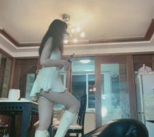 【月影儿】长腿车模脏长靴踩狗 bf11553