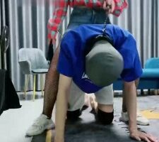 【狗哥】素人小姐姐网袜首调 bf17731