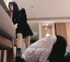 【00后十言】虐脚下的废物 bf19418