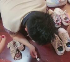 【桃幼幼】裸足臭脚踩地毯 bf24516