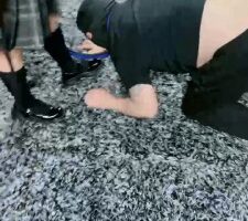 【馨妍】双S-皮鞋+黑丝肉丝踩踏喂食/骑马 bf26006