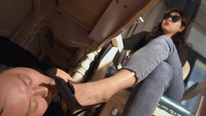 【初见】人形鞋刷清理脏PRADA高跟鞋 YC-230613-2