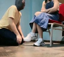 【CC.S】运动鞋白袜全体重踩/碾压喂食/闻原味/竖中指鄙视 bf30153