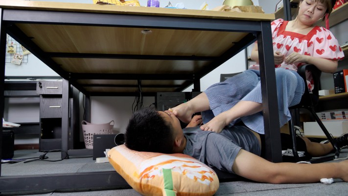 【第5风格】下班后心甘情愿当女友的脚垫 YC-230628-4