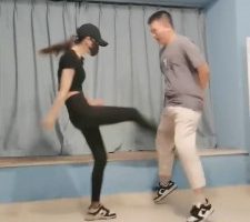 【美娜格格】暴打偷原味的狗-提档耳光鞭打【双视角版】 bf32464