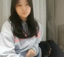 【小琪】素人学生主首调-运动鞋棉袜高跟裸足舔【完整版】 bf33473