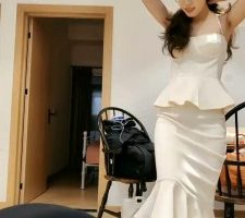 【嘉妮】高跟踩/耳光/揪耳朵/臭脚捂脸/狗链遛狗/喂圣水 bf33546