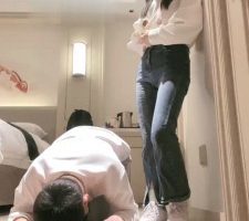 【子衿】骑马转胯/耳光/小白鞋踩/舔脏鞋底/人体座椅 bf34134