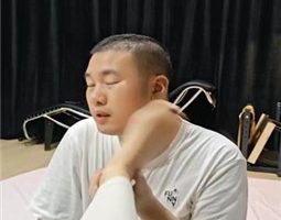 【猫爷S】户外训犬-转胯耳光舔裸足踩狗爪 bf34371