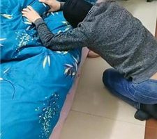 【广东迪迪】双S-犬化圈养奴-踩踏遛狗【双视角版】 JS231201-5