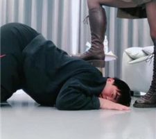 【伊柔】长靴御姐S-踩狗头/原味脚窒息/脚喂食 bf36405