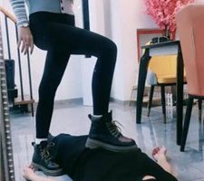 【护短】短靴高跟-全体重踩踏 bf37027