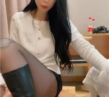 【陈甜女帝】长靴黑丝美腿踩地毯狗【完整版】 bf37168