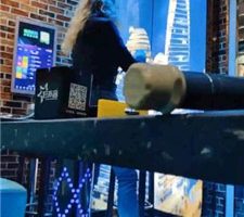 【樱樱】俄罗斯混血女女KTV强制虐【三】 bf38791