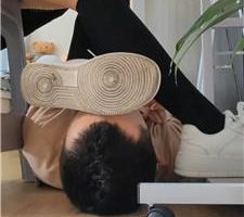 【半糖】小白鞋及膝袜-踩踏/滴蜡/脚底喂食 bf39319