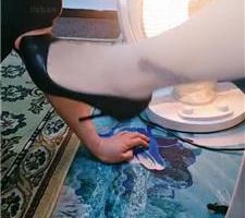 【西安欣】高跟踩虐/鞭打/胯下羞辱/堵嘴囚禁/虐乳 JS240329-1