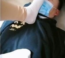 【悦悦大大】原味白袜脚蹂躏狗脸 JS240404-22