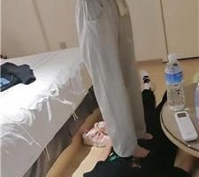 【安安sama】跪舔裸足/全体重踩踏/闻臭鞋/喂口水 bf40268