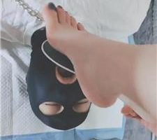 【灵竹】吃脚皮/裸足恋足狂舔 JS240417-16