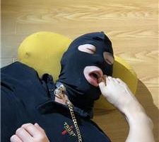 【鱼鹿鹿】骑马/裸足狂舔/高跟踩虐踢踹 JS240430-11