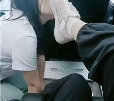 【梦幻大大】母畜-爬山后原味鞋袜气味辱/袜子塞嘴 bf42019