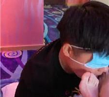 【蓝蓝】刑房虐-裸足臭脚狂舔 JS240622-5