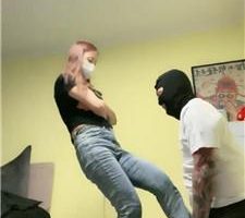 【语阳】运动鞋重度连环踢裆/白袜脚蹂躏 bf42940