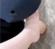 【英英】跪舔原味肉丝脚/耳光/挠痒 JS240731-1