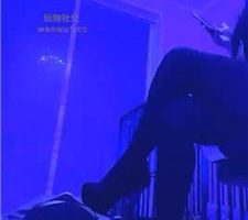 【AIU】高跟黑丝踩踏/坐脸窒息 bf43677