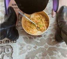 【魔鬼天使】长靴踩虐/鞭打/碾压喂食 JS240822-5