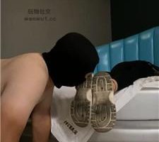 【精神小妹】训练狗舌-清理超脏鞋底 bf43975