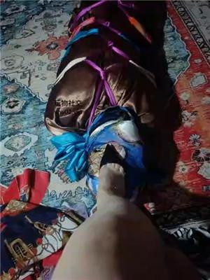 【魔鬼天使】丝巾全包窒息囚禁【上】 bf44454