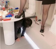 【甜沁】粗高跟黑丝暴踩贱奴【双视角版】 bf45999