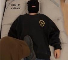 【濛s】全体重踩踏/舔闻白袜【完整版】 JS241023-10