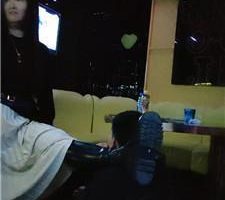 【御妈大大】KTV玩虐贱奴才 JS241023-42