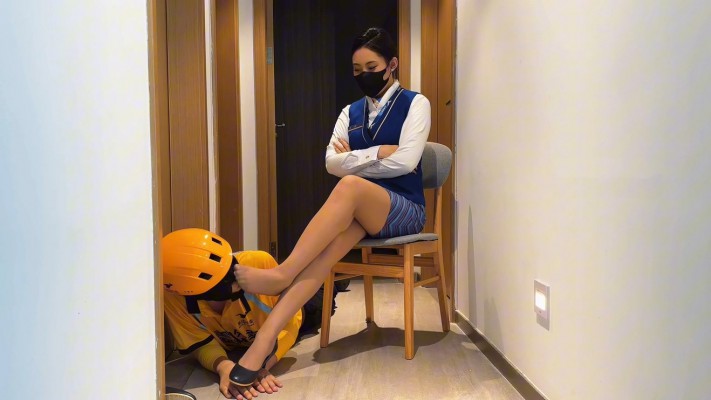 【国产短剧】乘务长是女王3 JS241104-13