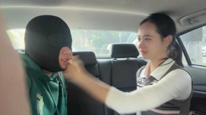 【素人挖掘机】求闻路人小姐姐的脏鞋棉袜jio bf49964