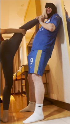 迷之女主瑜伽裤丝袜高踢 侧踩 窒息 YC-241124-4