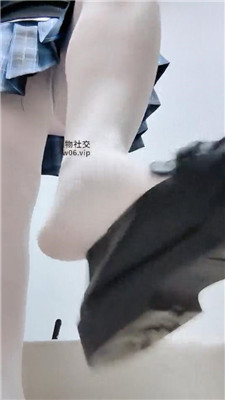 【蛮蛮呀】买！白丝中出调贱狗    250131-4