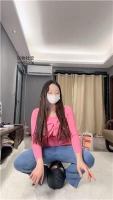 【猴歌】骑马胯下辱-牛仔裤坐脸窒息 JS250208-27