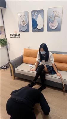 【少主】JK皮鞋黑袜踩-人体烟灰缸 bf50667