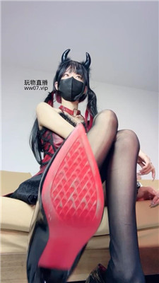 【奶味小仙女】ATM死全家上贡    250302-16