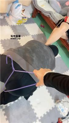 【Wh情侣】双S-丝袜美腿踩/拴狗链/坐脸窒息【双视角版】 JS250312-28