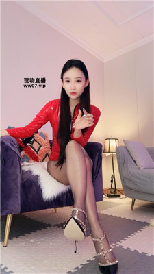 【猫神】华伦天奴女王装炸    250405-15